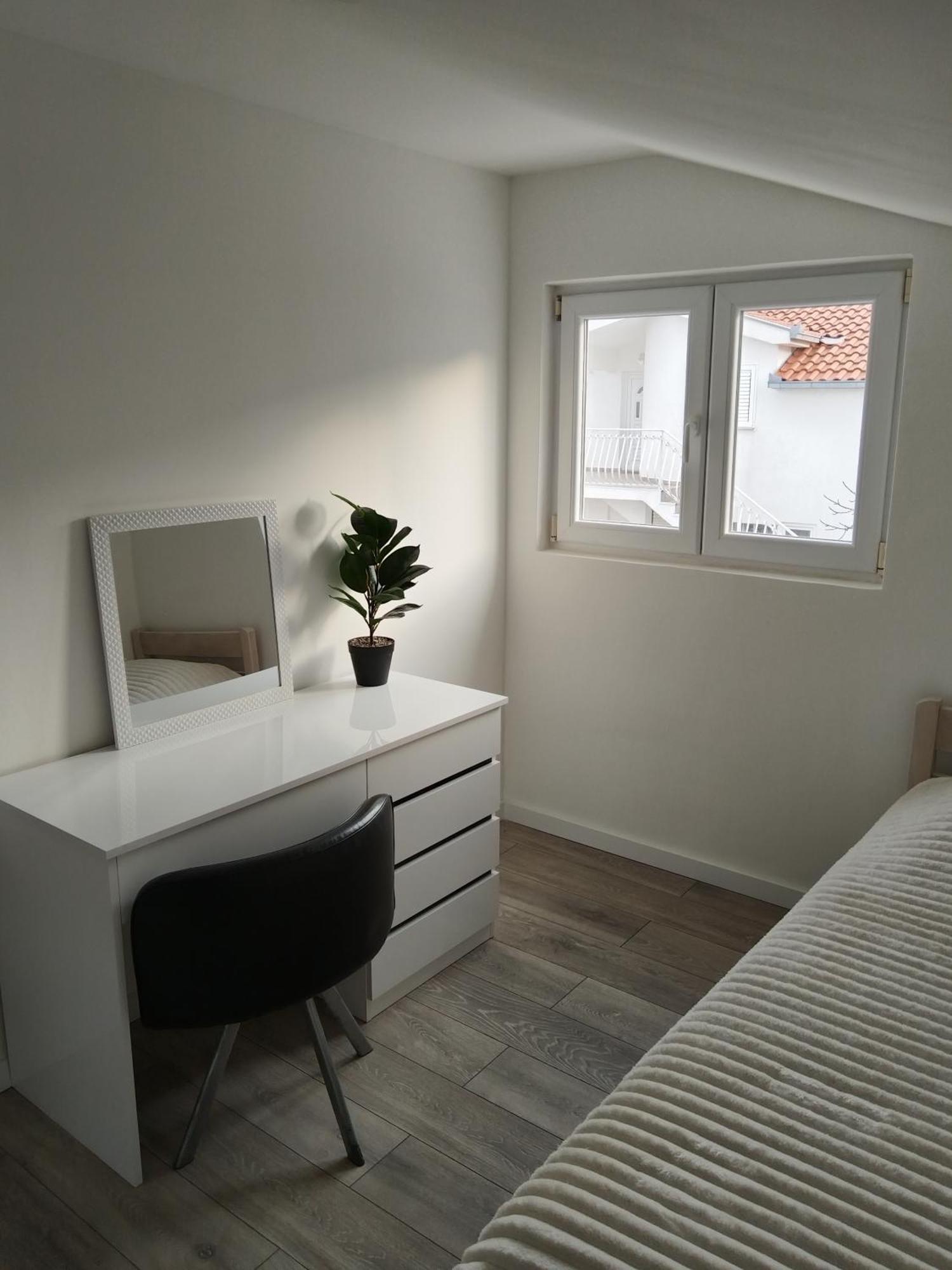 Apartments Paola Trogir Zimmer foto
