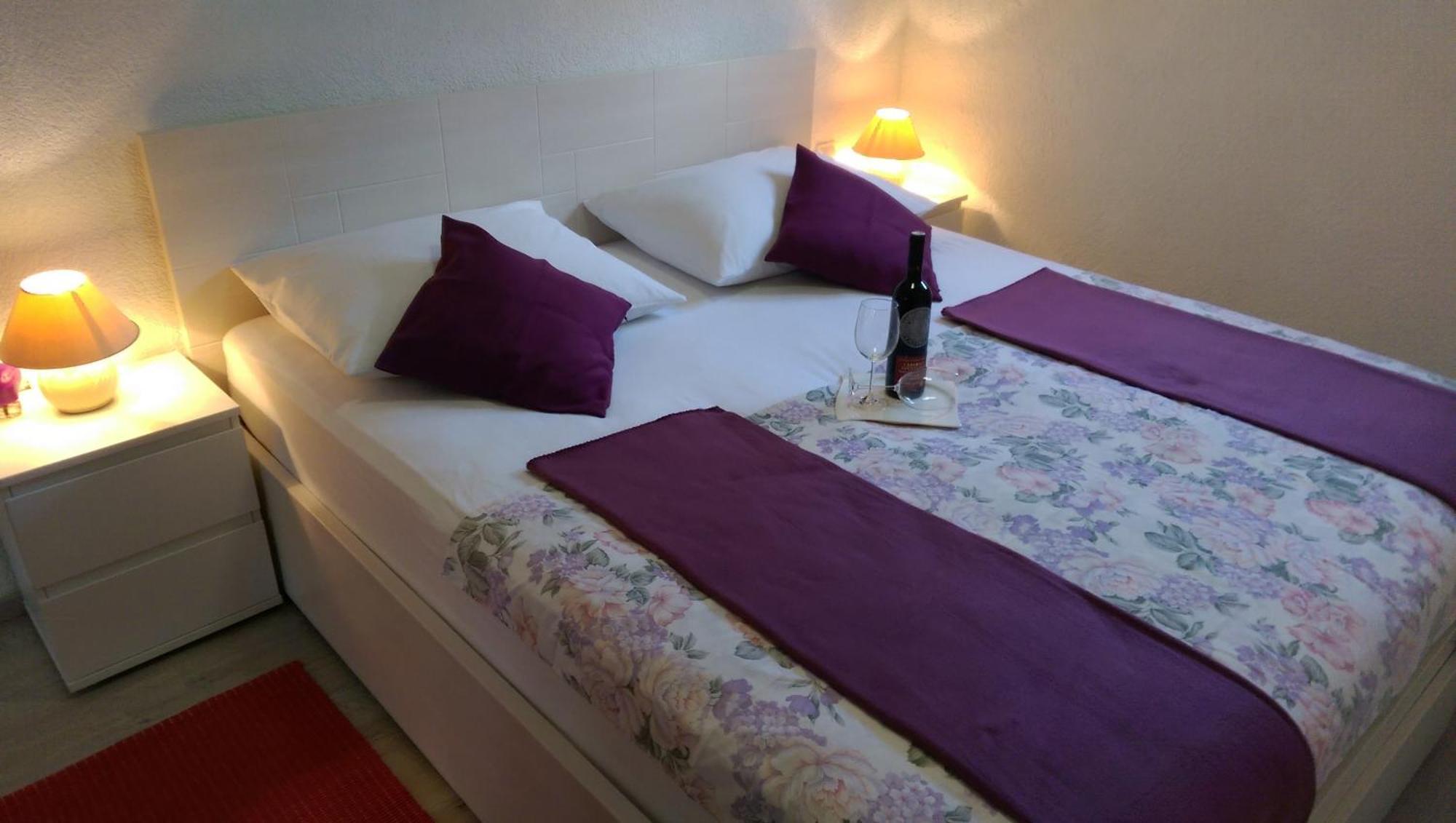 Apartments Paola Trogir Zimmer foto